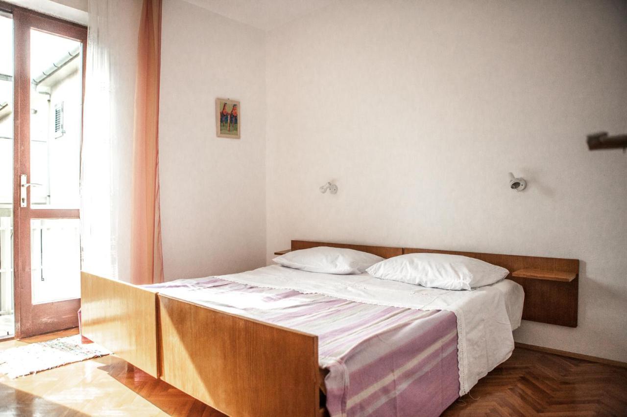 Apartments Alma Новалья Экстерьер фото